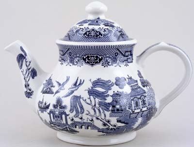 Churchill blue outlet willow teapot